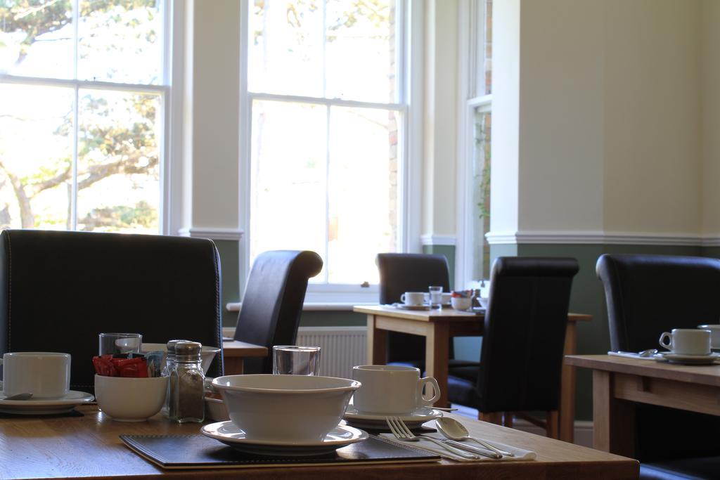 The Woodlands Hotel Ilfracombe Buitenkant foto